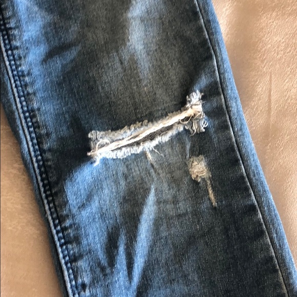 Cute blue ripped Hudson jeans - Picture 4 of 5